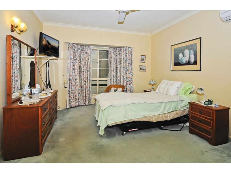 15 Murray Place, Forest Lake QLD 4078