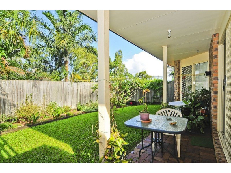 15 Murray Place, Forest Lake QLD 4078