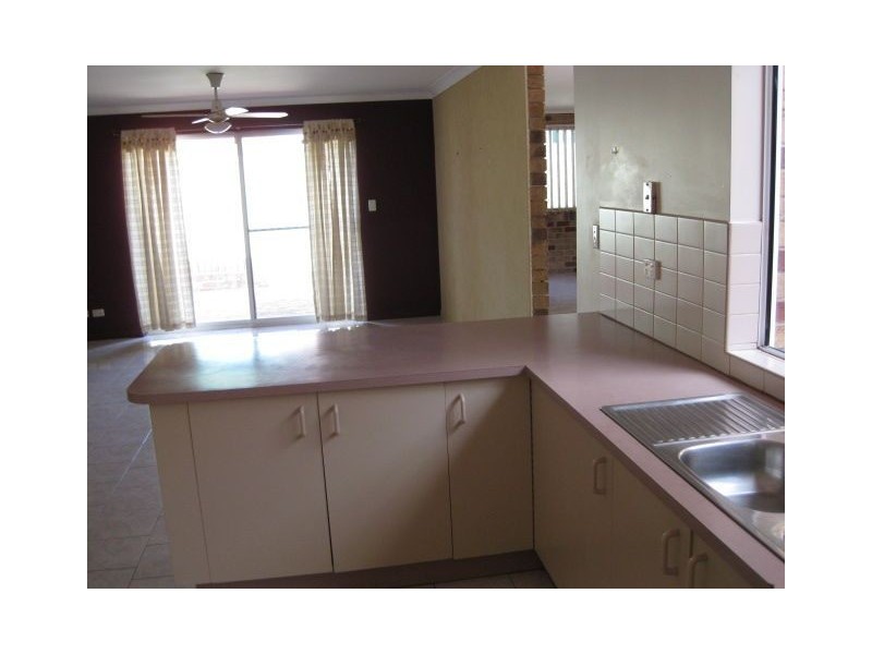 24 Evergreen Place, Forest Lake QLD 4078