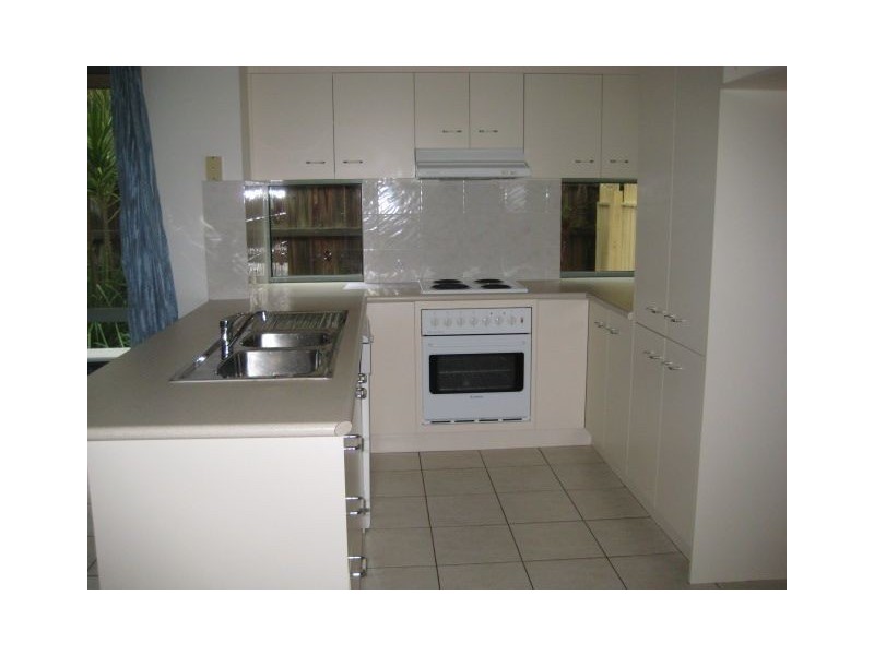 79 Lakeside Crescent, Forest Lake QLD 4078