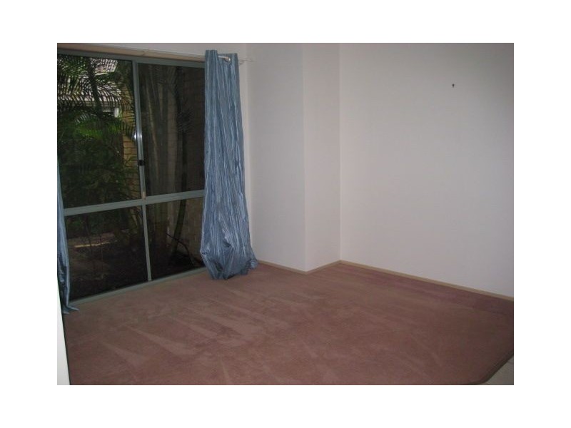 79 Lakeside Crescent, Forest Lake QLD 4078