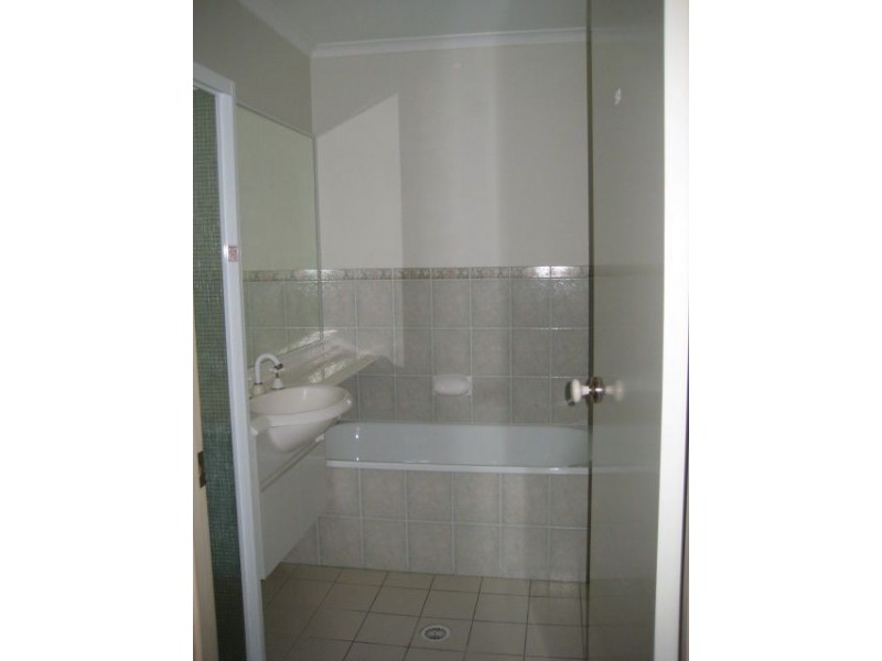 79 Lakeside Crescent, Forest Lake QLD 4078