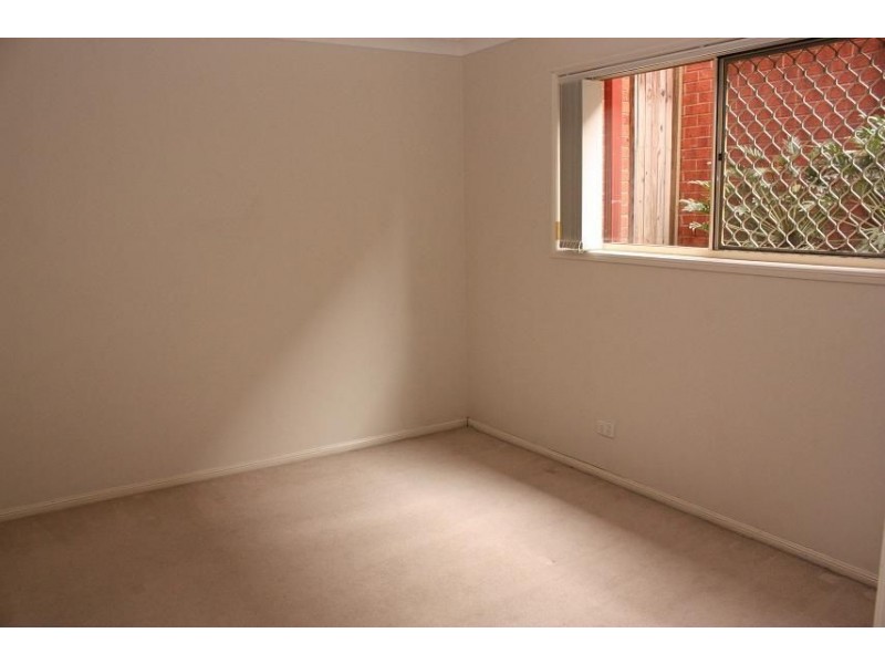 4/10 Mawson Place, Forest Lake QLD 4078