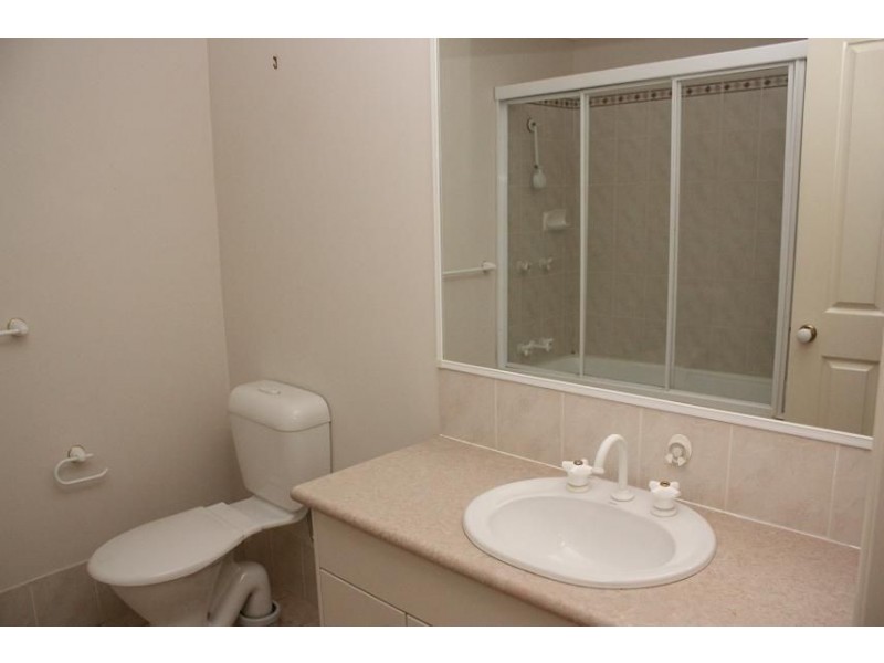 4/10 Mawson Place, Forest Lake QLD 4078