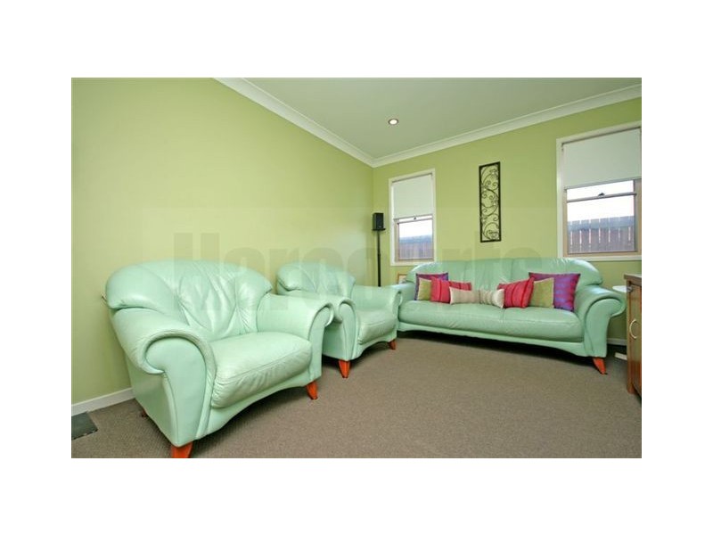 5 Mt Albert Lane, Forest Lake QLD 4078