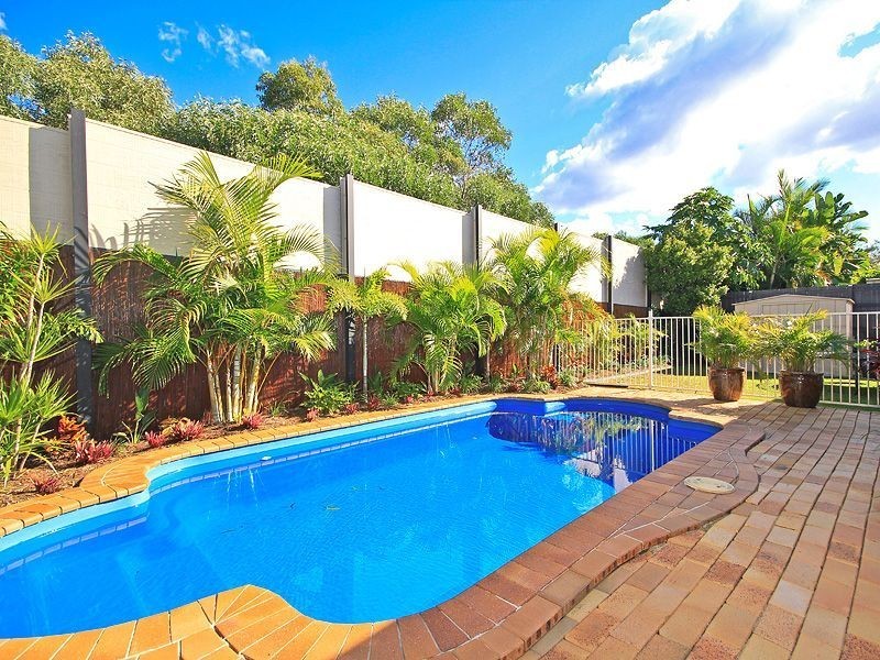 18 Gilberton Crescent, Forest Lake QLD 4078