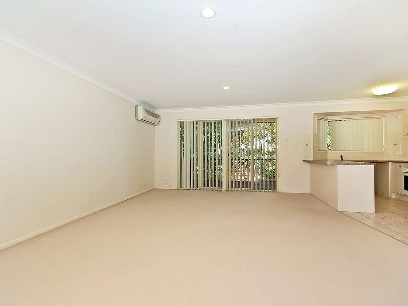 4/10 Mawson Place, Forest Lake QLD 4078