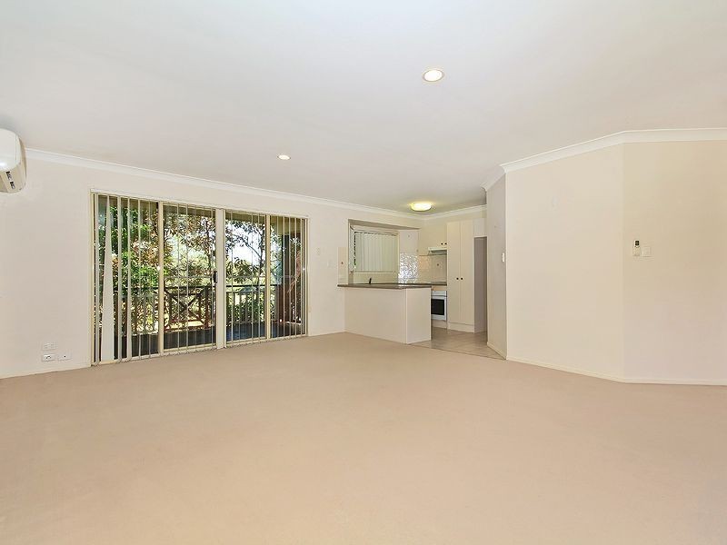4/10 Mawson Place, Forest Lake QLD 4078