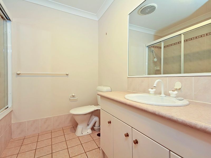 4/10 Mawson Place, Forest Lake QLD 4078