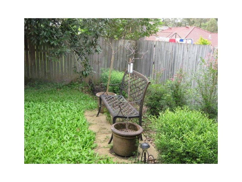 3 Yale Street, Forest Lake QLD 4078