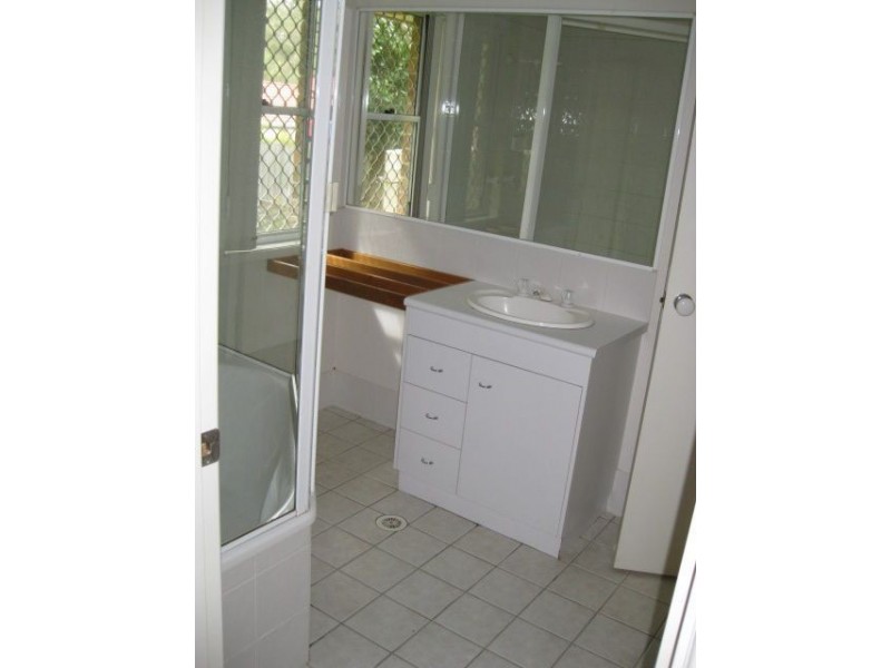 3 Yale Street, Forest Lake QLD 4078