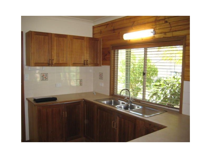 100 Merluna Road, Park Ridge South QLD 4125