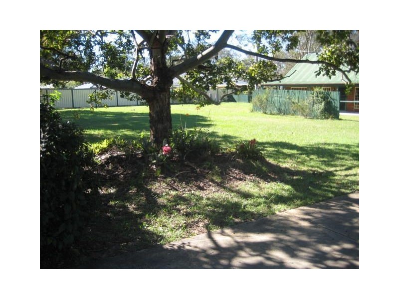 100 Merluna Road, Park Ridge South QLD 4125