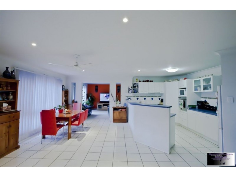 16 Leonie Place, Doolandella QLD 4077