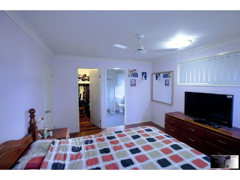 16 Leonie Place, Doolandella QLD 4077