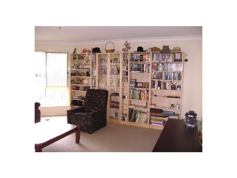 73 lakeside  Crescent, Forest Lake QLD 4078