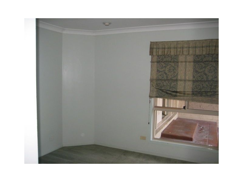 6 Greenstead Way, Forest Lake QLD 4078