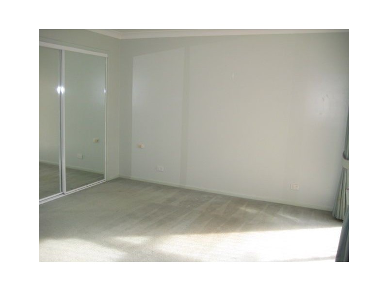 6 Greenstead Way, Forest Lake QLD 4078