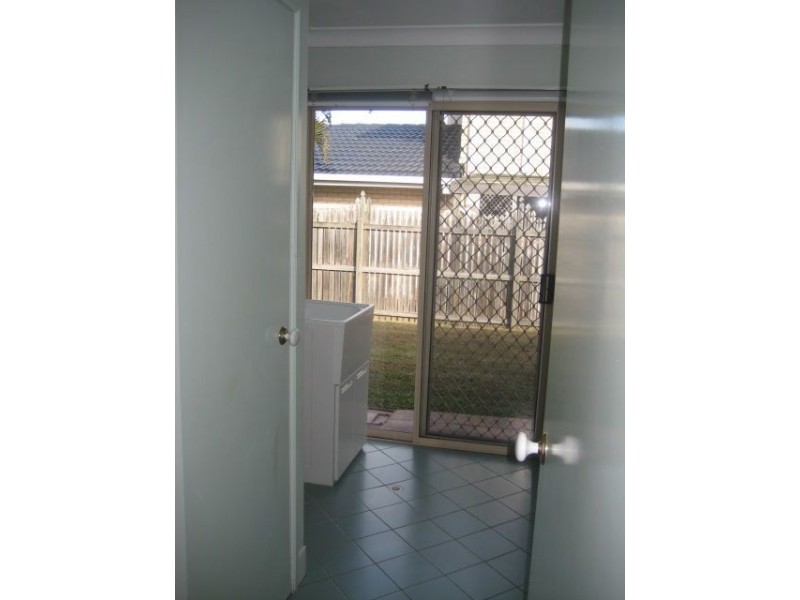 6 Greenstead Way, Forest Lake QLD 4078