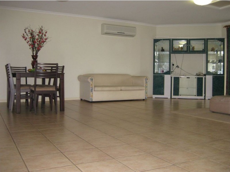 16 Cardwell St, Forest Lake QLD 4078