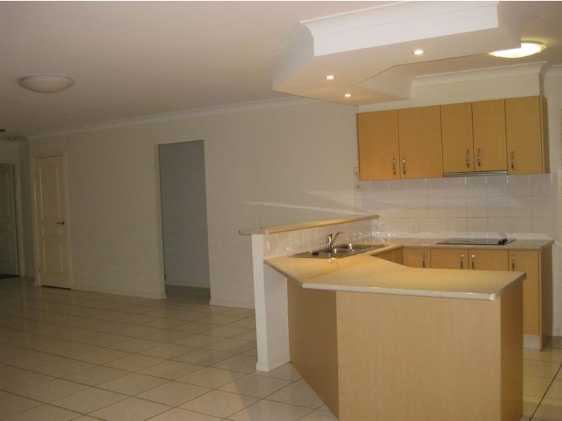 43 Viewpoint Drive, Springfield Lakes QLD 4300