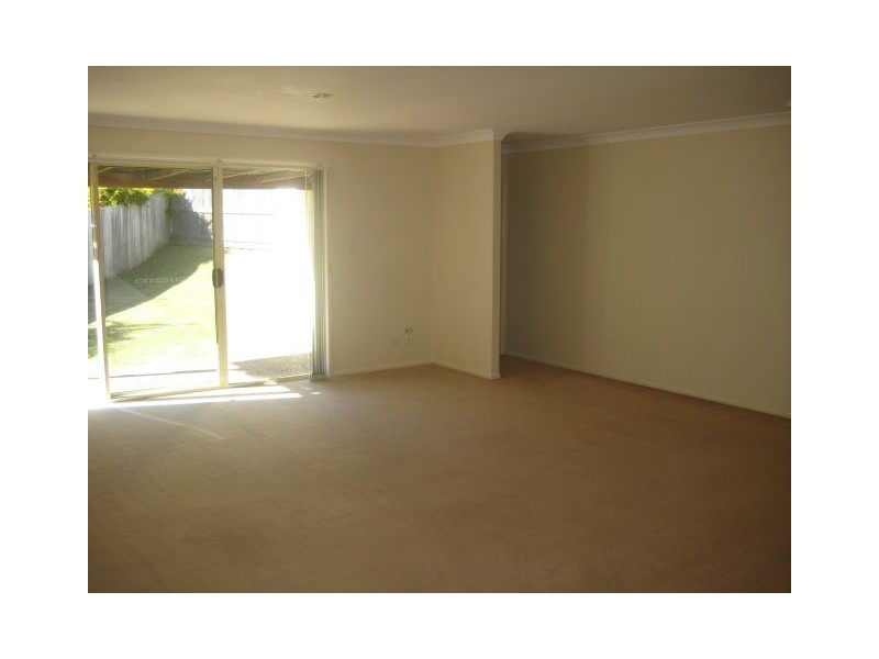 49 Pacific Pde, Forest Lake QLD 4078