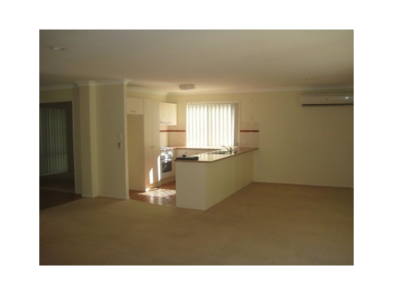 49 Pacific Pde, Forest Lake QLD 4078