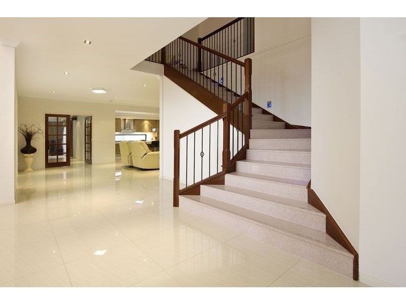 6 Cobourg St, Forest Lake QLD 4078