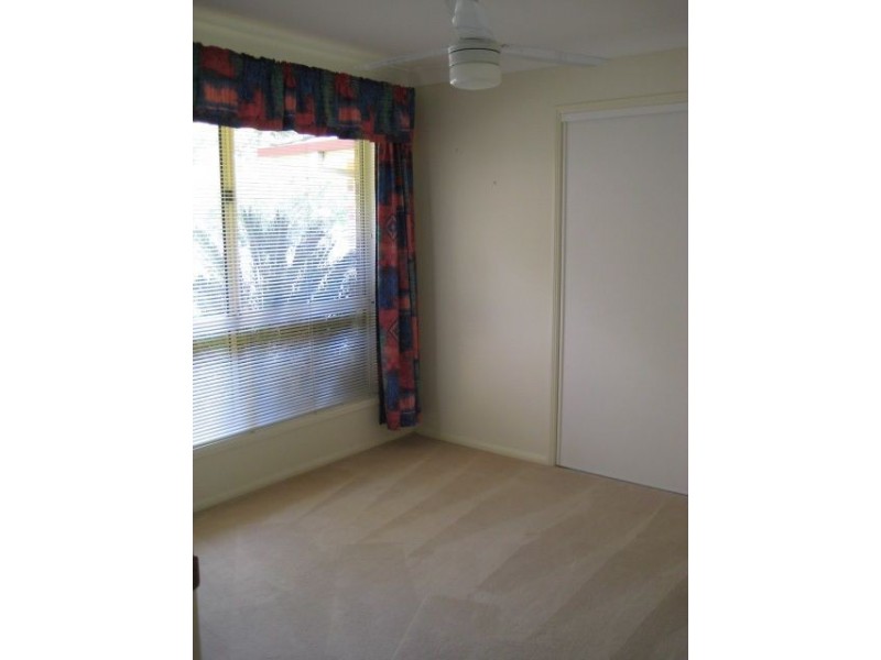 9 Hervey Place, Forest Lake QLD 4078