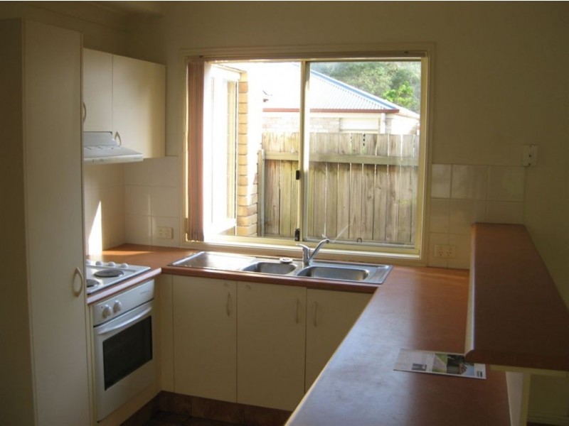 4 Toomba Place, Forest Lake QLD 4078