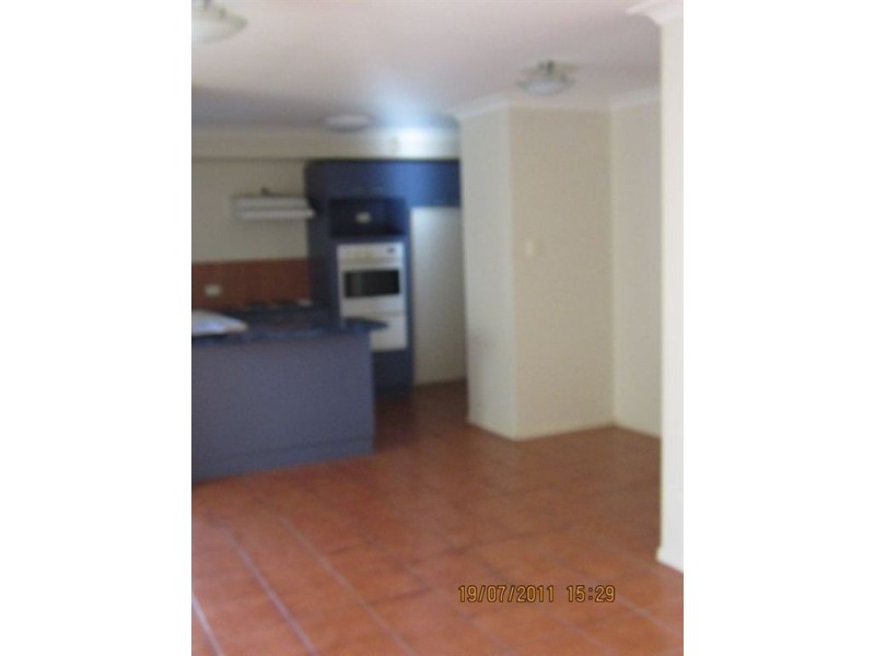 10 Heath Street, Forest Lake QLD 4078