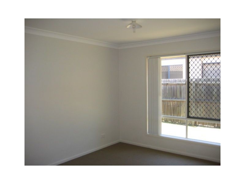 15 Rachele Close, Forest Lake QLD 4078
