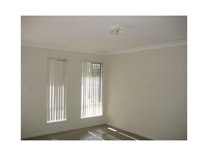 15 Rachele Close, Forest Lake QLD 4078