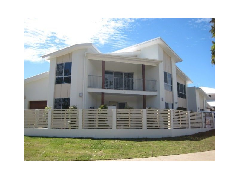 2/97 Sanctuary Drive, Forest Lake QLD 4078