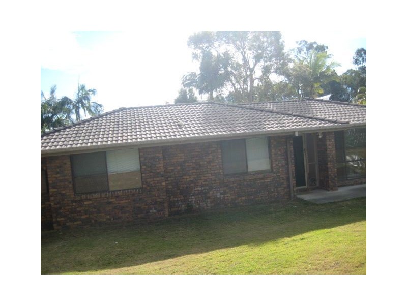 2 Angelica Place, Forest Lake QLD 4078