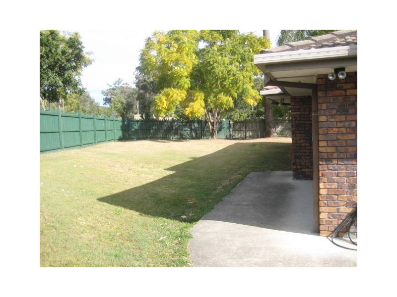 2 Angelica Place, Forest Lake QLD 4078