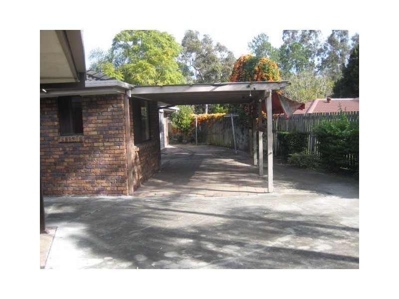 2 Angelica Place, Forest Lake QLD 4078