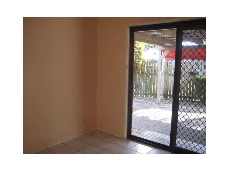 2 Angelica Place, Forest Lake QLD 4078