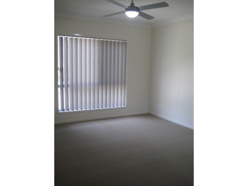 1/97 Sanctuary Drive, Forest Lake QLD 4078