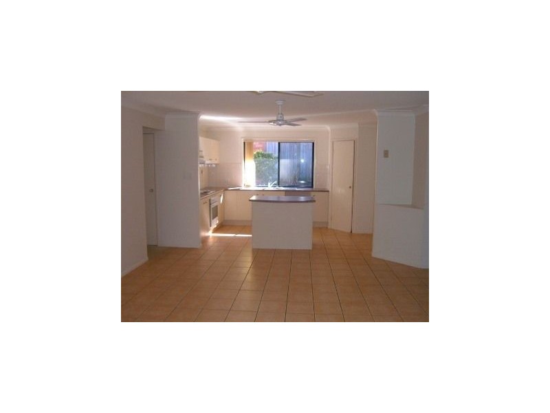 14 Paterson Place, Forest Lake QLD 4078