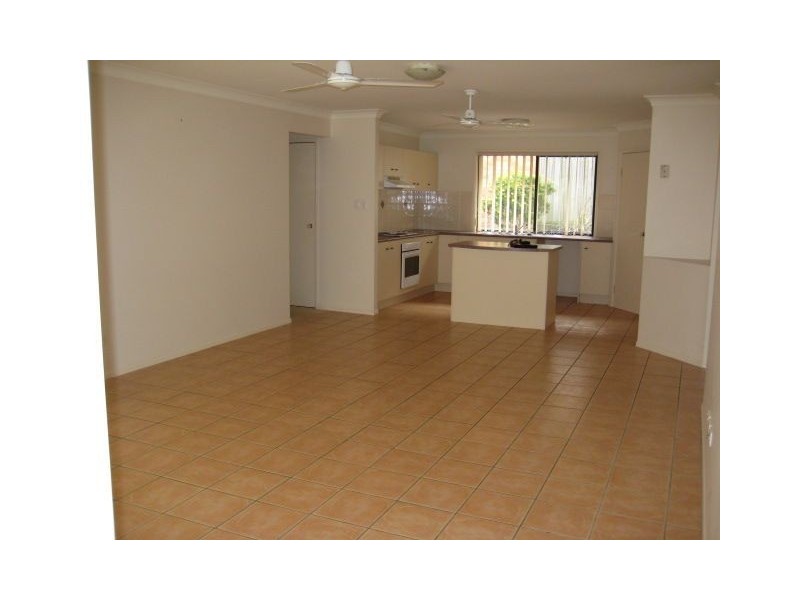 14 Paterson Place, Forest Lake QLD 4078