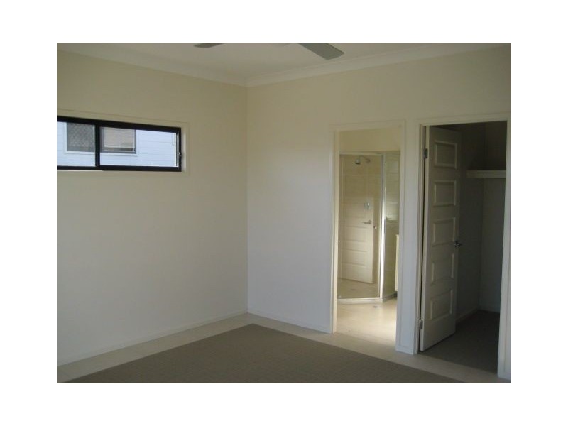 3 Fennel Way, Springfield Lakes QLD 4300