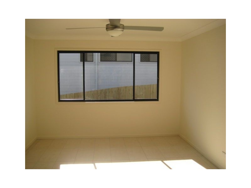 3 Fennel Way, Springfield Lakes QLD 4300