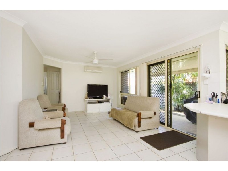 98 Sanctuary Drive, Forest Lake QLD 4078