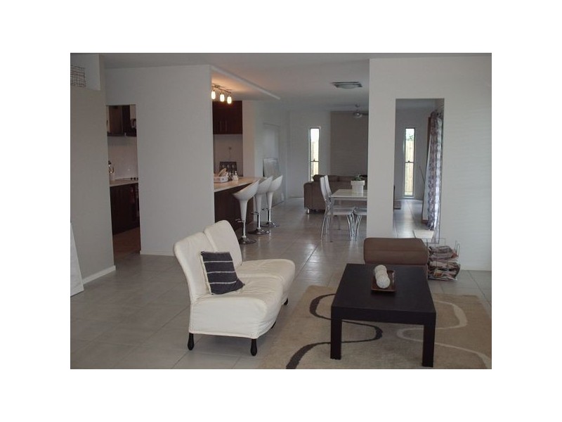 3 Snowy River Circuit, Forest Lake QLD 4078