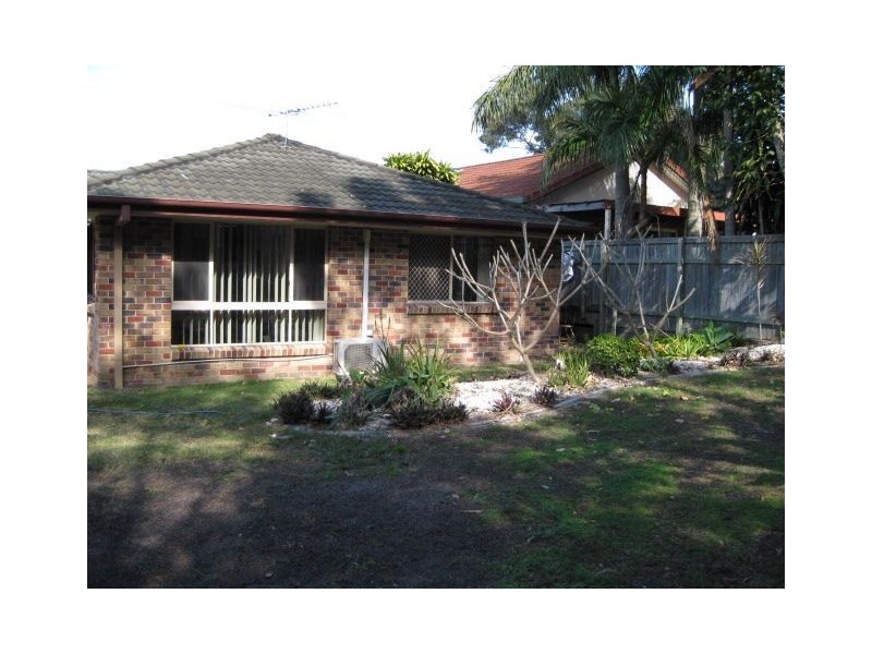 10 Scarlet Place, Forest Lake QLD 4078