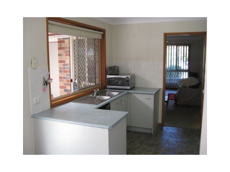 10 Scarlet Place, Forest Lake QLD 4078