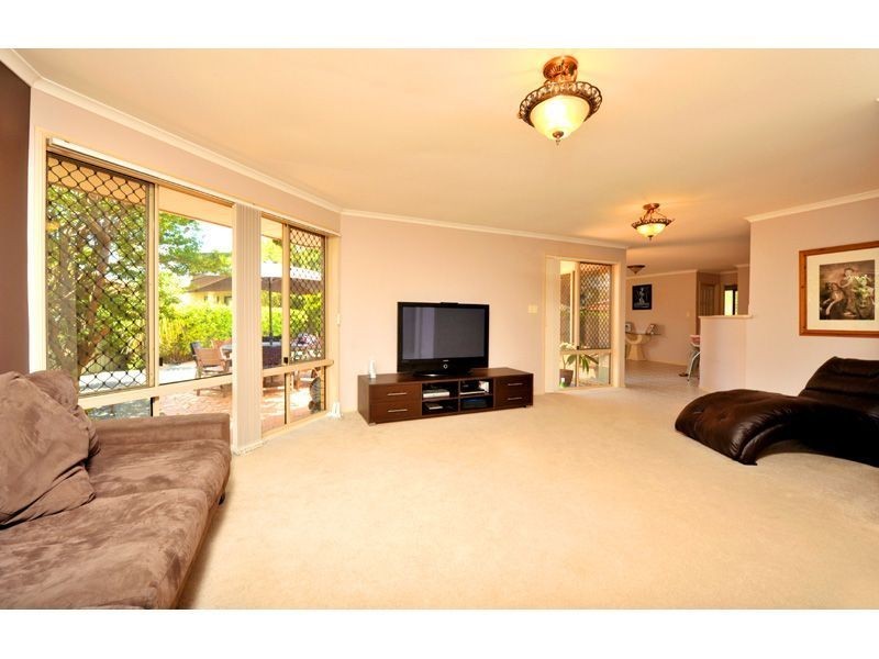 131 Centennial Way, Forest Lake QLD 4078