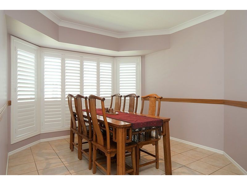 55 Lakeside Cr, Forest Lake QLD 4078