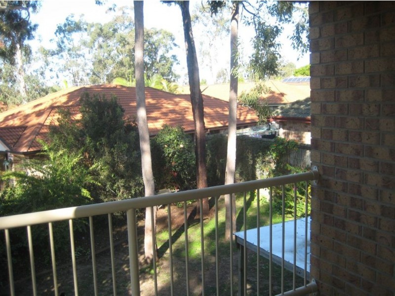 2 Chestnut Place, Forest Lake QLD 4078